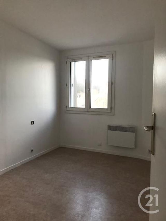 Afficher la photo en grand Appartement F3 à louer - 3 pièces - 76.0 m2 - LE HAVRE - 76 - HAUTE-NORMANDIE - Century 21 Accore