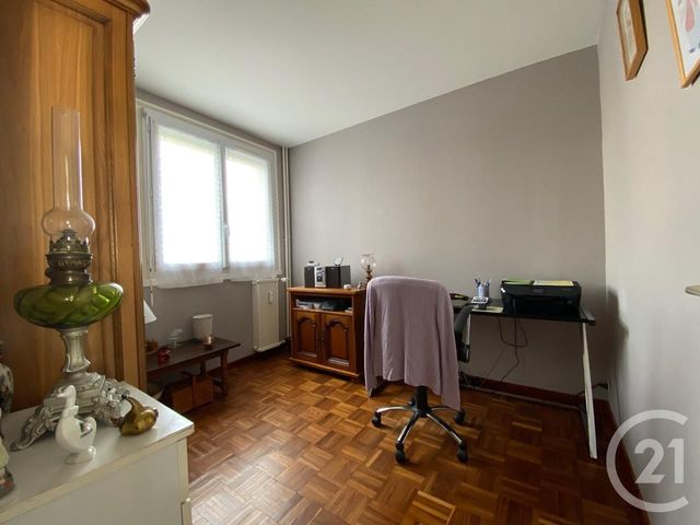 Afficher la photo en grand Appartement F5 à vendre - 5 pièces - 90.0 m2 - LE HAVRE - 76 - HAUTE-NORMANDIE - Century 21 Accore