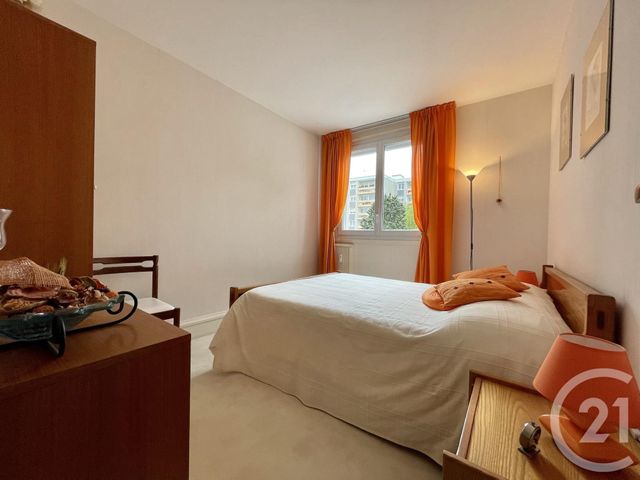 Appartement F4 à vendre - 4 pièces - 80.79 m2 - LE HAVRE - 76 - HAUTE-NORMANDIE - Century 21 Accore Appartement F4 à vendre - 4 pièces - 80.79 m2 - LE HAVRE - 76 - HAUTE-NORMANDIE - Century 21 Accore