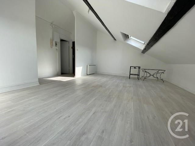 Afficher la photo en grand Appartement F1 à louer - 1 pièce - 18.5 m2 - 76 - HAUTE-NORMANDIE - Century 21 Accore