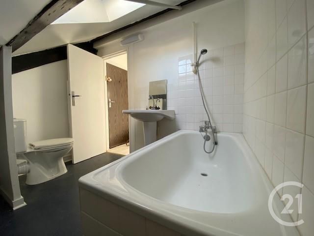 Afficher la photo en grand Appartement F1 à louer - 1 pièce - 18.5 m2 - 76 - HAUTE-NORMANDIE - Century 21 Accore