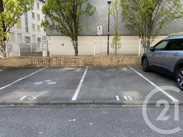 Afficher la photo en grand parking à vendre - LE HAVRE - 76 - HAUTE-NORMANDIE - Century 21 Accore