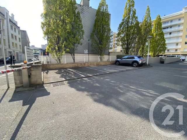 Afficher la photo en grand parking à vendre - LE HAVRE - 76 - HAUTE-NORMANDIE - Century 21 Accore