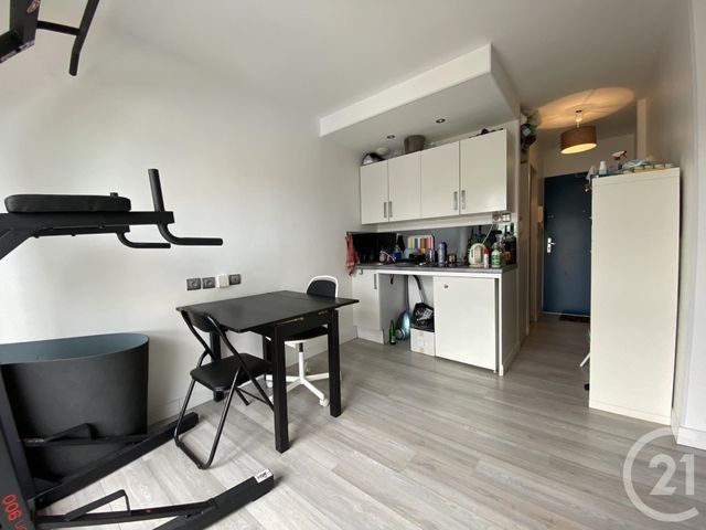 Studio à vendre - 1 pièce - 21.0 m2 - LE HAVRE - 76 - HAUTE-NORMANDIE - Century 21 Accore Studio à vendre - 1 pièce - 21.0 m2 - LE HAVRE - 76 - HAUTE-NORMANDIE - Century 21 Accore