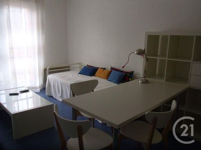 Afficher la photo en grand Appartement F1 à louer - 1 pièce - 20.0 m2 - LE HAVRE - 76 - HAUTE-NORMANDIE - Century 21 Accore