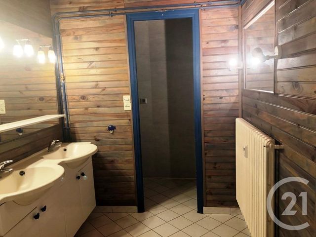 Afficher la photo en grand Appartement F4 à louer - 4 pièces - 85.5 m2 - LE HAVRE - 76 - HAUTE-NORMANDIE - Century 21 Accore