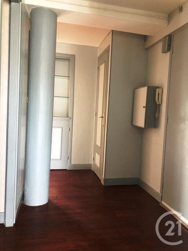 Afficher la photo en grand Appartement F4 à louer - 4 pièces - 85.5 m2 - LE HAVRE - 76 - HAUTE-NORMANDIE - Century 21 Accore