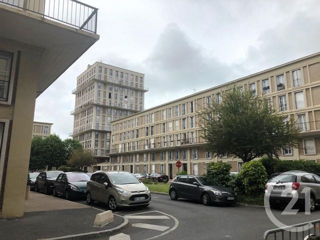 Afficher la photo en grand Appartement F4 à louer - 4 pièces - 85.5 m2 - LE HAVRE - 76 - HAUTE-NORMANDIE - Century 21 Accore