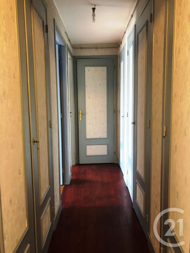 Afficher la photo en grand Appartement F4 à louer - 4 pièces - 85.5 m2 - LE HAVRE - 76 - HAUTE-NORMANDIE - Century 21 Accore