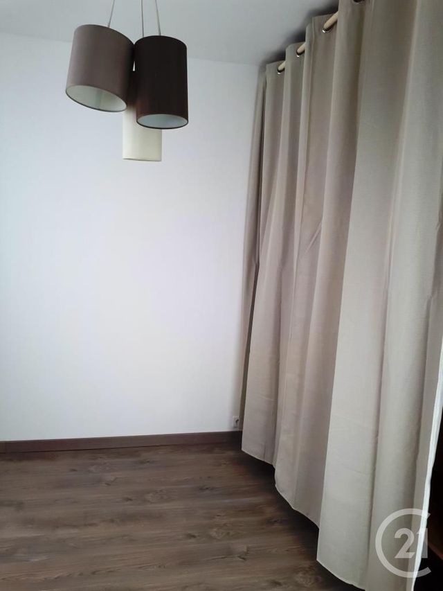 Afficher la photo en grand Appartement F2 à louer - 2 pièces - 45.4 m2 - LE HAVRE - 76 - HAUTE-NORMANDIE - Century 21 Accore