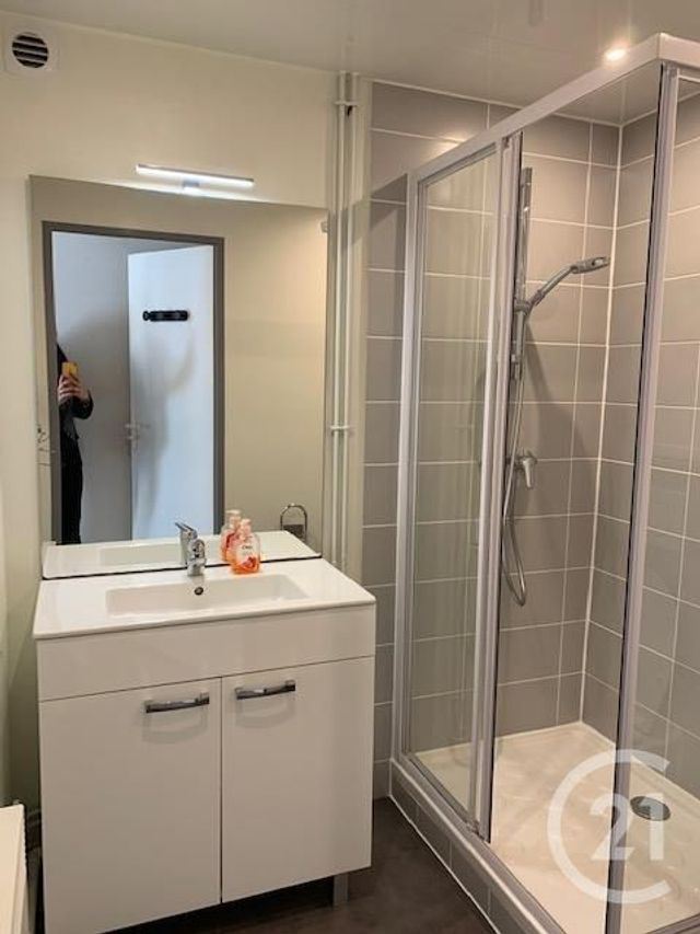 Afficher la photo en grand Appartement F1 à louer - 1 pièce - 19.88 m2 - LE HAVRE - 76 - HAUTE-NORMANDIE - Century 21 Accore