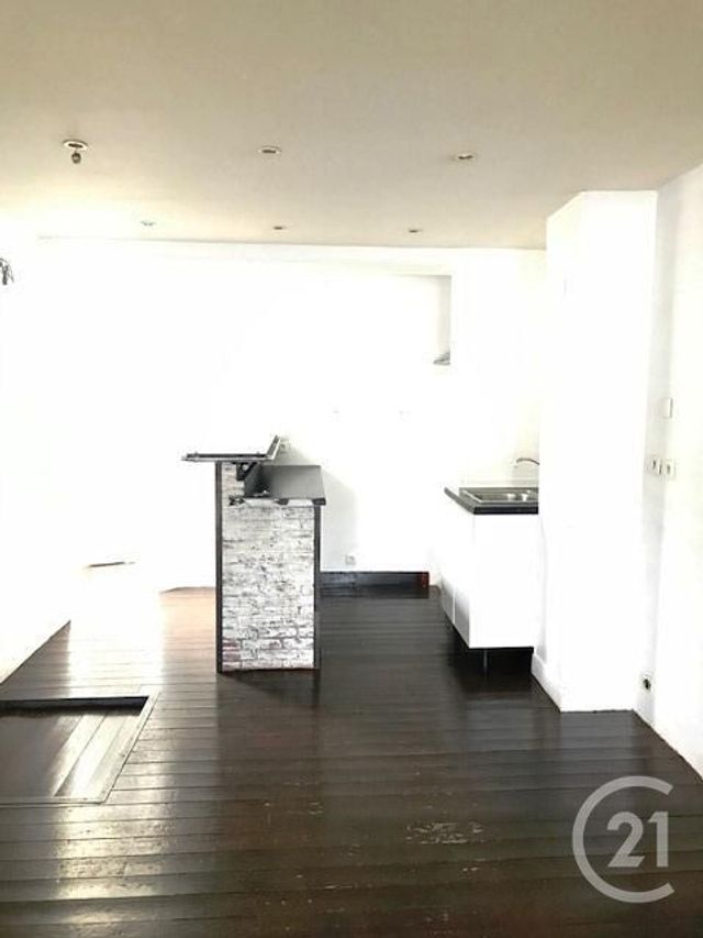 Afficher la photo en grand Appartement F2 à louer - 2 pièces - 69.93 m2 - LE HAVRE - 76 - HAUTE-NORMANDIE - Century 21 Accore