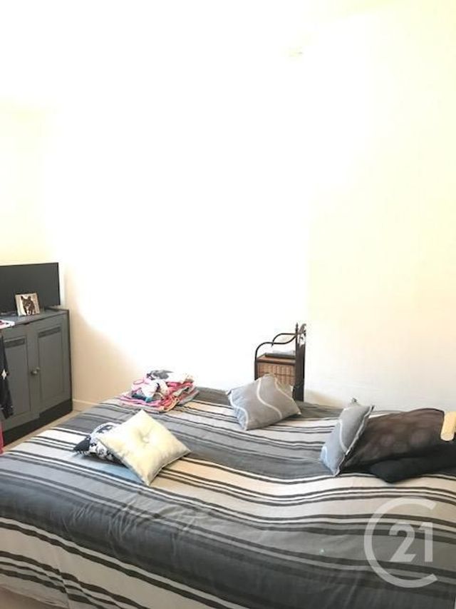 Afficher la photo en grand Appartement F3 à louer - 3 pièces - 43.1 m2 - LE HAVRE - 76 - HAUTE-NORMANDIE - Century 21 Accore