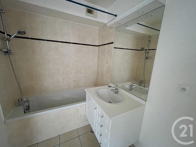 Appartement F4 à vendre - 4 pièces - 83.67 m2 - LE HAVRE - 76 - HAUTE-NORMANDIE - Century 21 Accore