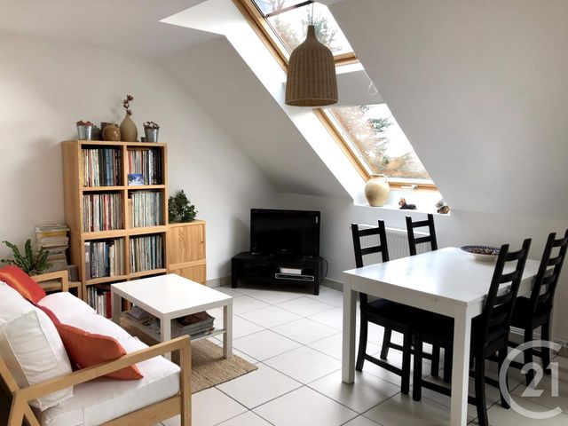 Appartement F2 à louer ROGERVILLE