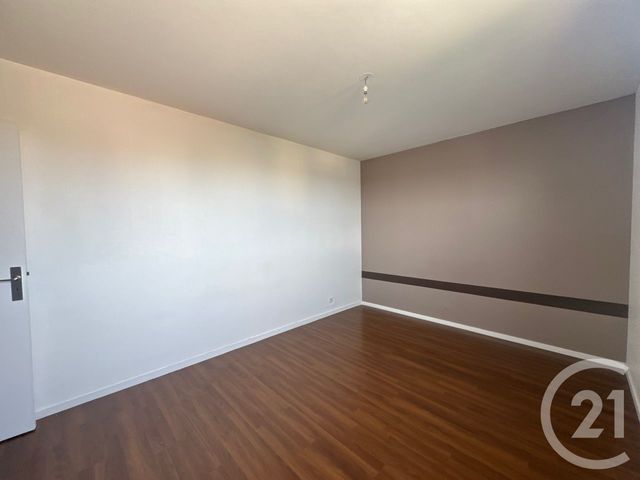 Appartement T3 à vendre - 3 pièces - 74.28 m2 - LE HAVRE - 76 - HAUTE-NORMANDIE - Century 21 Accore