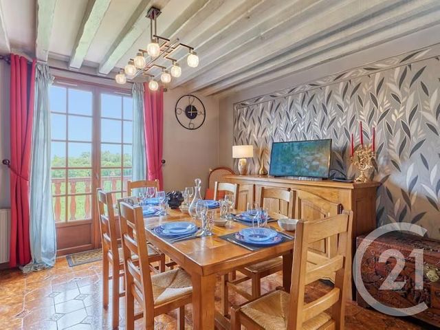 maison à louer - 5 pièces - 134.3 m2 - LA RIVIERE ST SAUVEUR - 14 - BASSE-NORMANDIE - Century 21 Accore