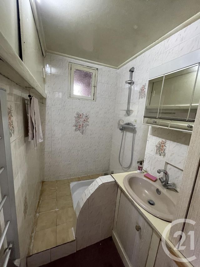 maison à vendre - 7 pièces - 140.3 m2 - ST LAURENT DE BREVEDENT - 76 - HAUTE-NORMANDIE - Century 21 Accore