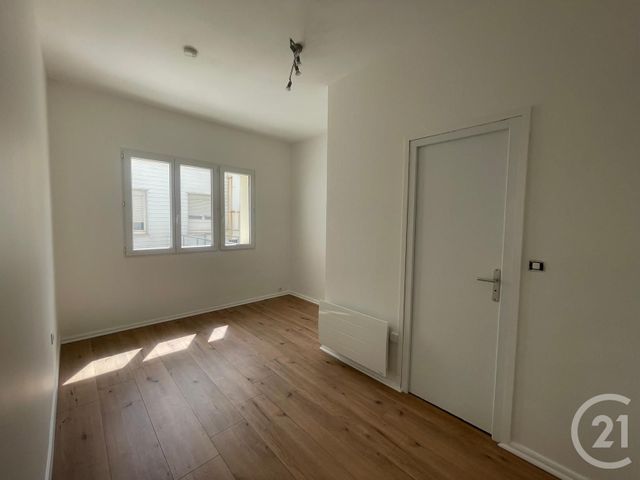 Appartement F1 bis à vendre - 2 pièces - 23.78 m2 - LE HAVRE - 76 - HAUTE-NORMANDIE - Century 21 Accore