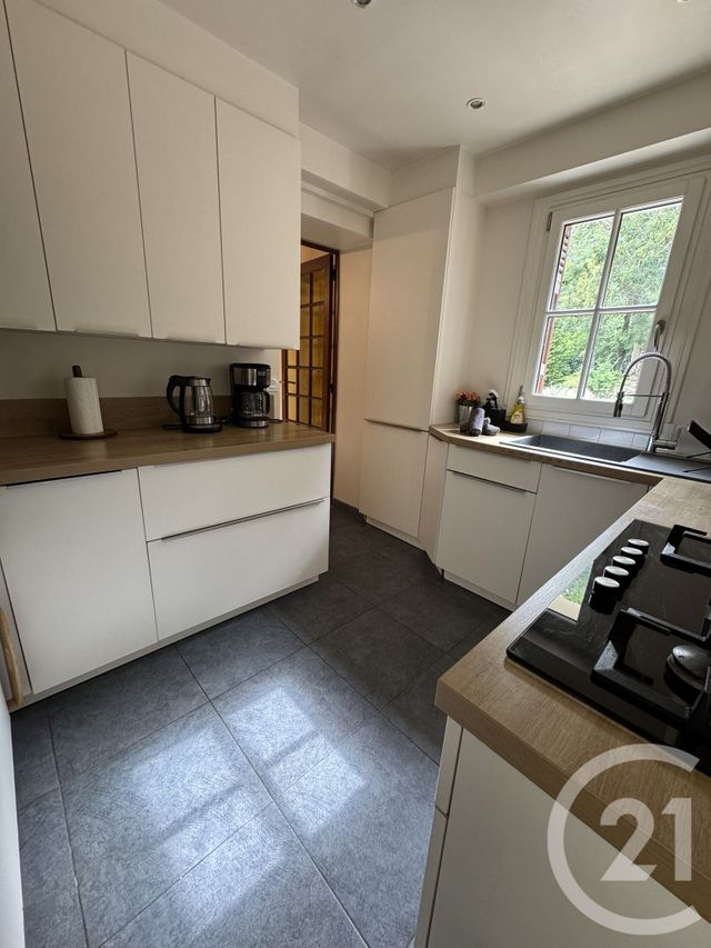 maison à louer - 6 pièces - 188.0 m2 - HONFLEUR - 14 - BASSE-NORMANDIE - Century 21 Accore