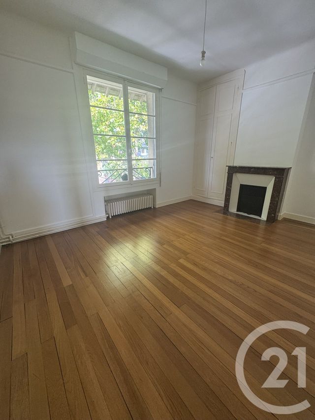 Appartement F4 à louer - 4 pièces - 111.1 m2 - LE HAVRE - 76 - HAUTE-NORMANDIE - Century 21 Accore