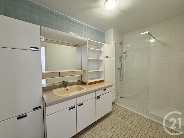 Appartement F3 à louer - 3 pièces - 83.5 m2 - LE HAVRE - 76 - HAUTE-NORMANDIE - Century 21 Accore