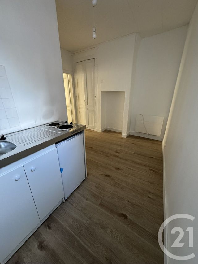 Appartement F1 à louer - 1 pièce - 29.0 m2 - LE HAVRE - 76 - HAUTE-NORMANDIE - Century 21 Accore