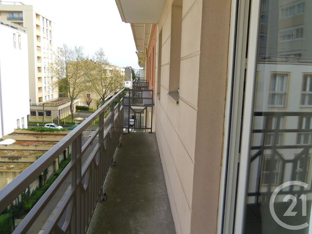 Appartement F2 à louer - 2 pièces - 46.0 m2 - LE HAVRE - 76 - HAUTE-NORMANDIE - Century 21 Accore