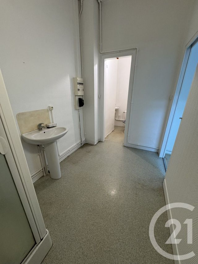 Appartement F2 à louer - 2 pièces - 57.1 m2 - LE HAVRE - 76 - HAUTE-NORMANDIE - Century 21 Accore