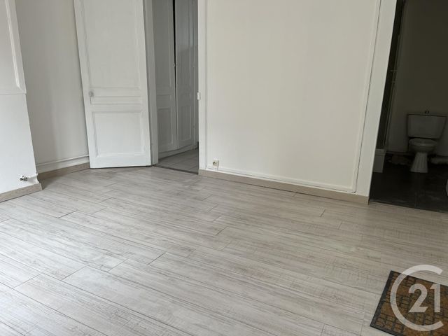 Appartement F1 à louer - 1 pièce - 29.0 m2 - LE HAVRE - 76 - HAUTE-NORMANDIE - Century 21 Accore