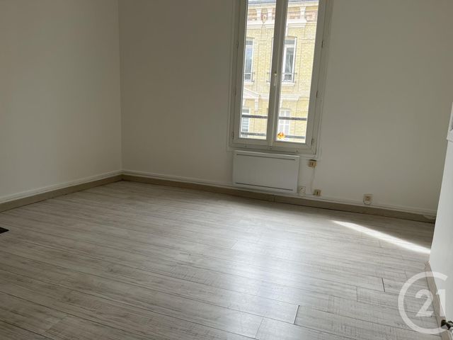 Appartement F1 à louer - 1 pièce - 29.0 m2 - LE HAVRE - 76 - HAUTE-NORMANDIE - Century 21 Accore